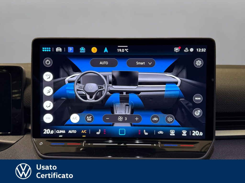 VOLKSWAGEN T-Roc 1.5 etsi life 115cv dsg - 16