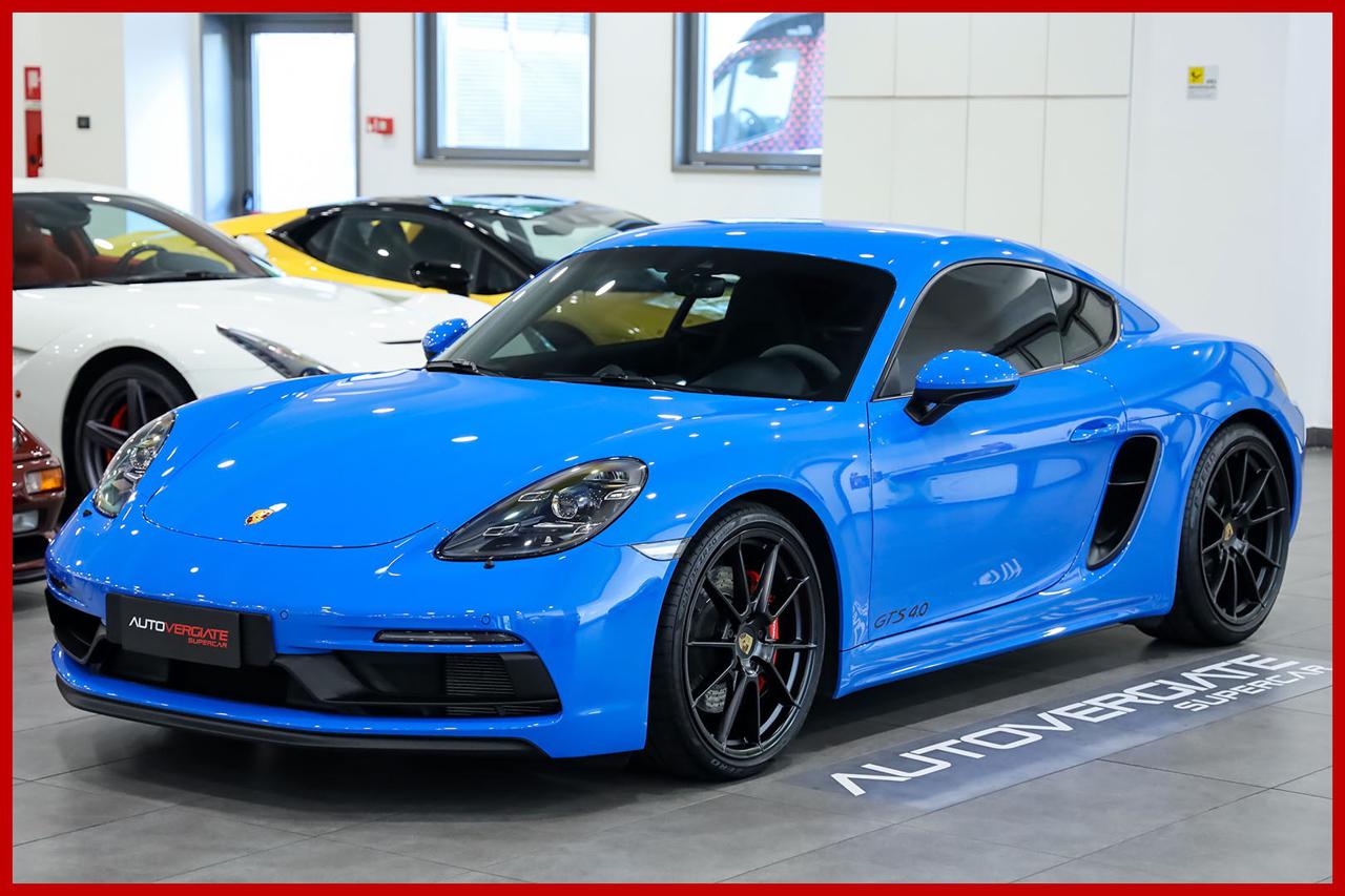PORSCHE Cayman