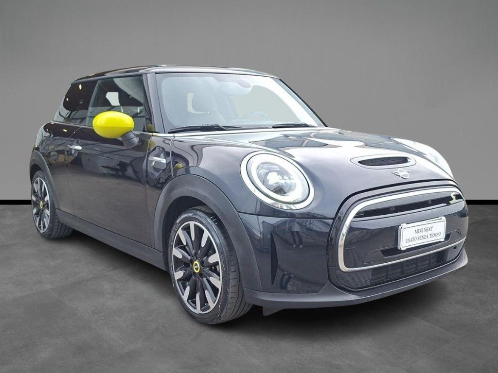 MINI Cooper SE Classic Premium - 16