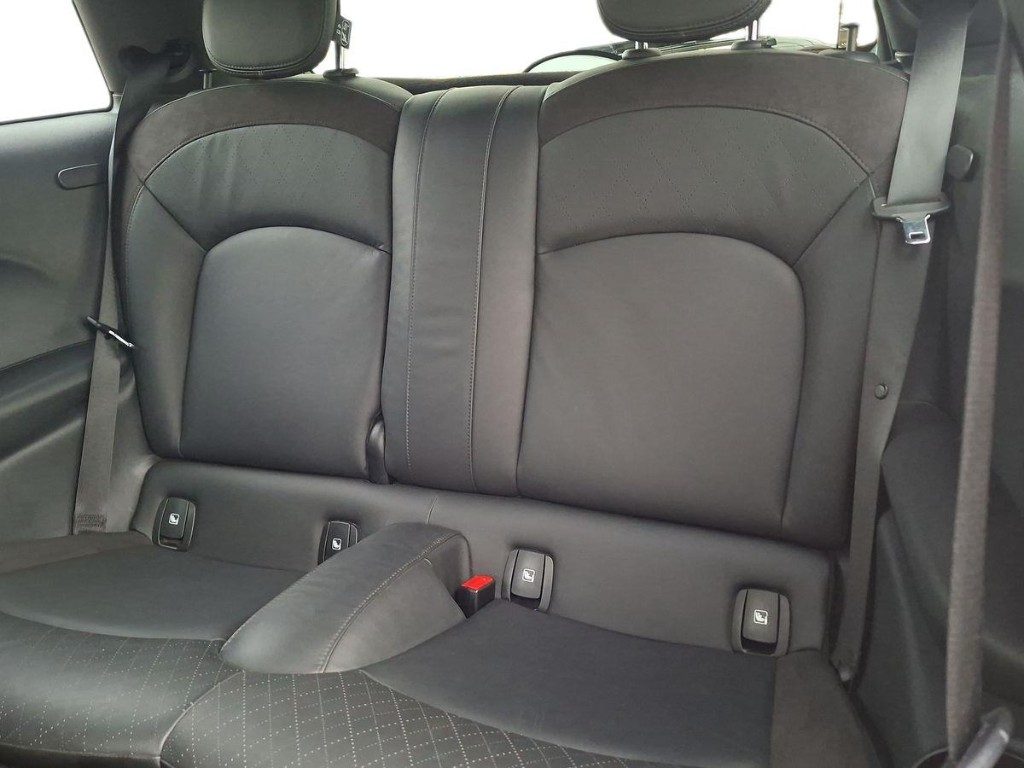 MINI Cooper SE Classic Premium - 10