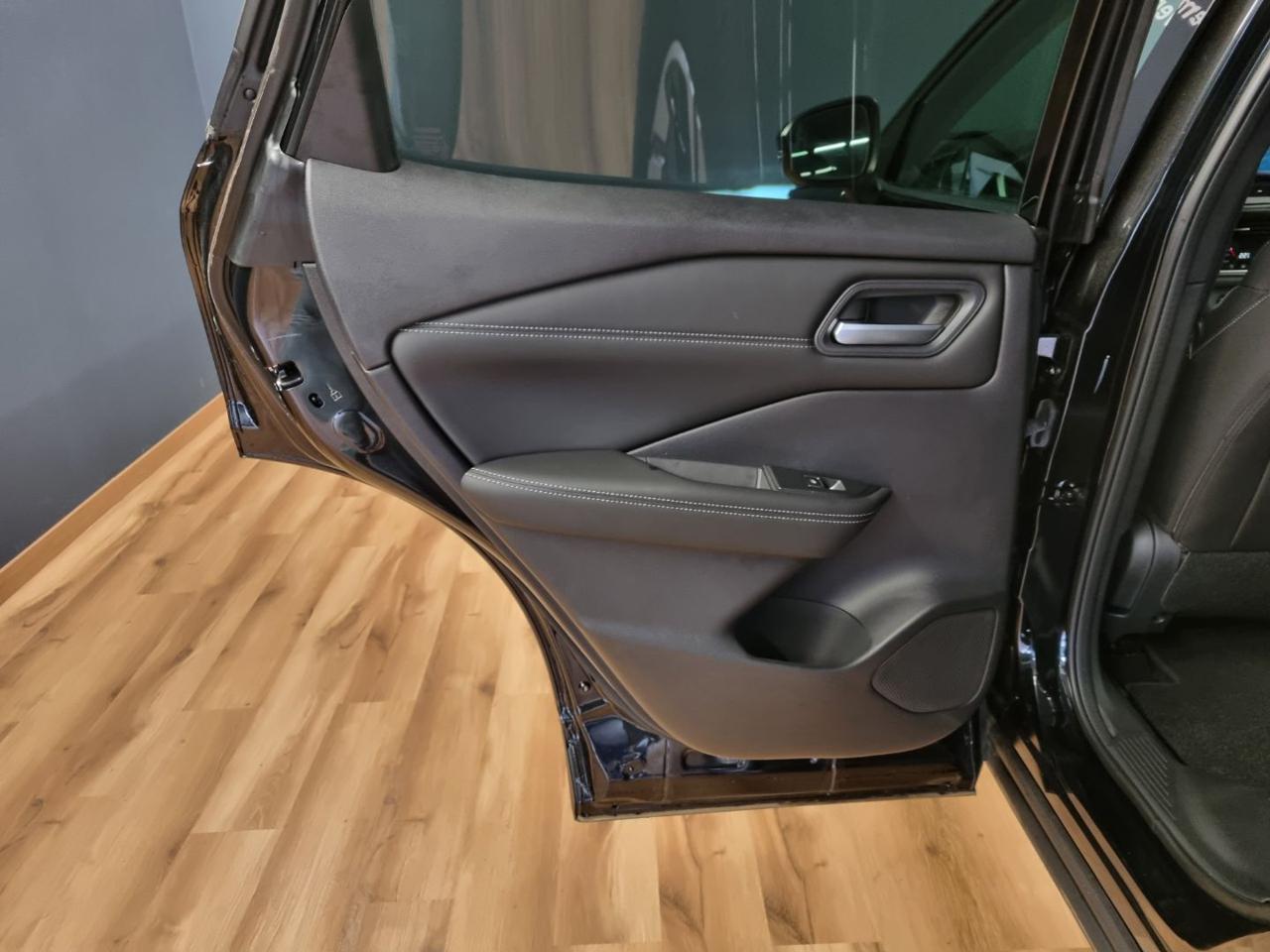 NISSAN Qashqai MHEV 158 CV Xtronic N-Connecta - 35