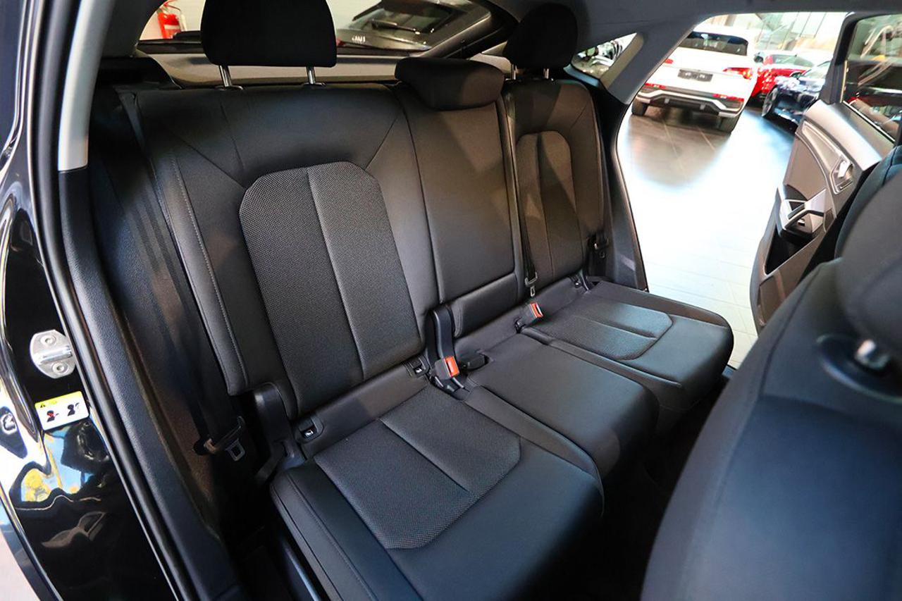 AUDI Q3 35 TDI Sportback S-Tronic S-Line - 20