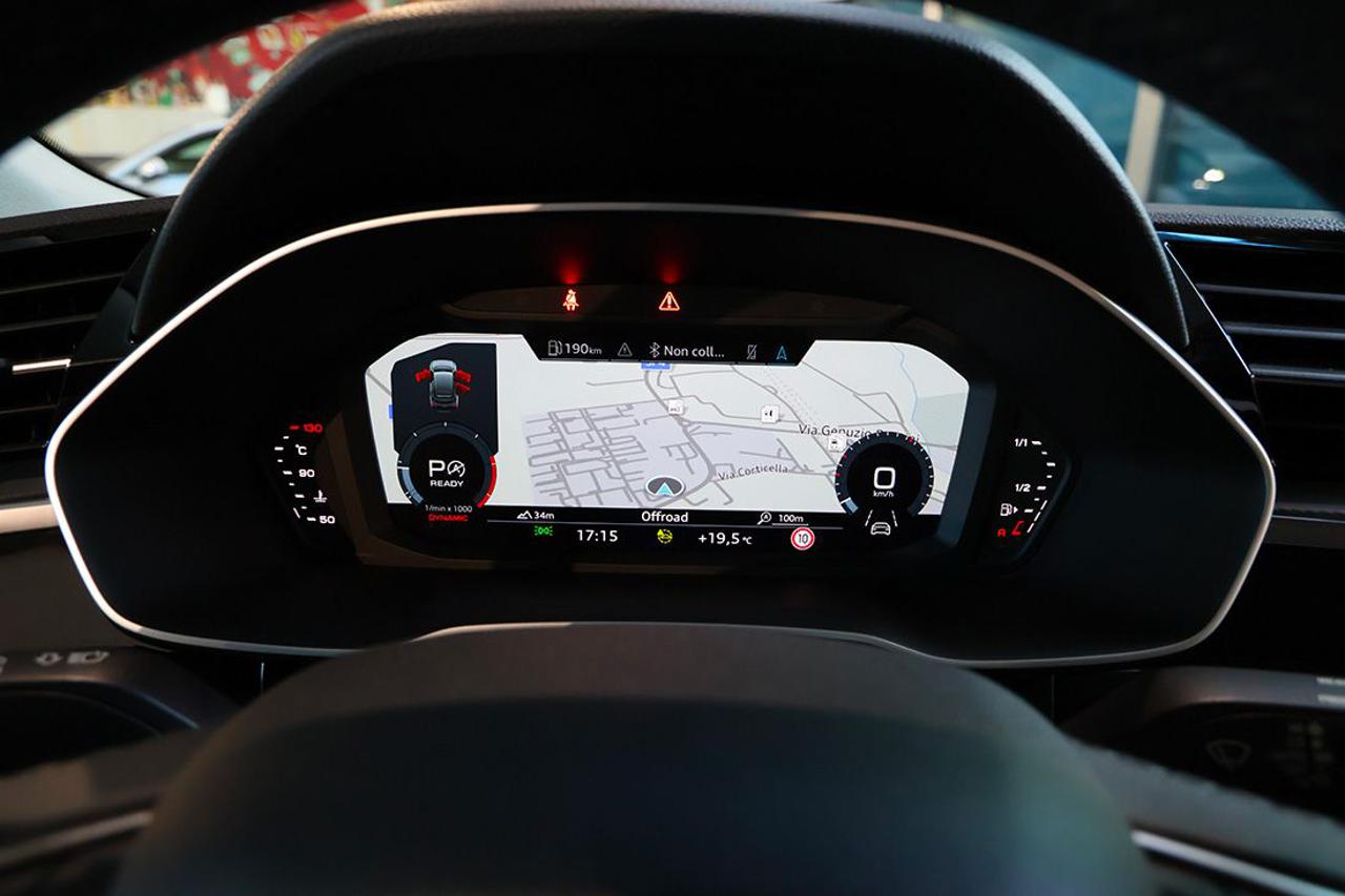 AUDI Q3 35 TDI Sportback S-Tronic S-Line - 29