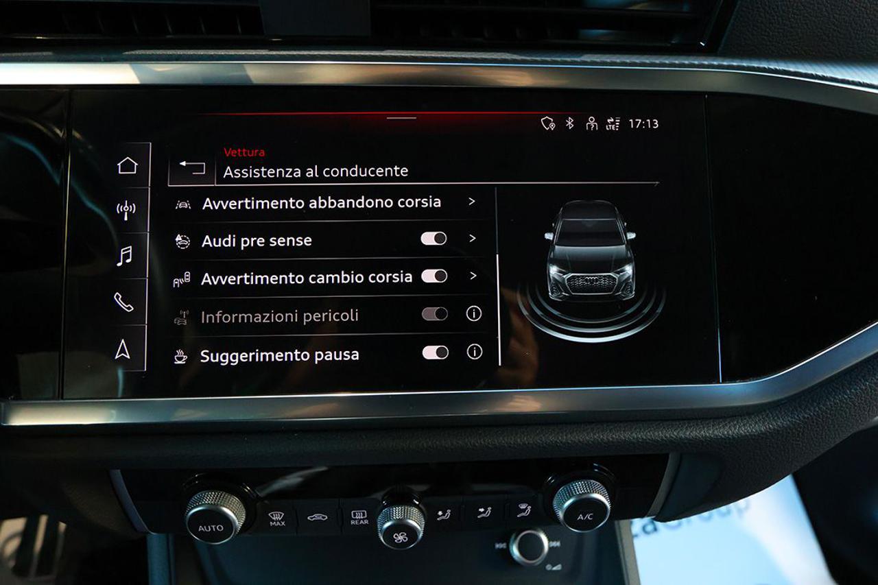 AUDI Q3 35 TDI Sportback S-Tronic S-Line - 28