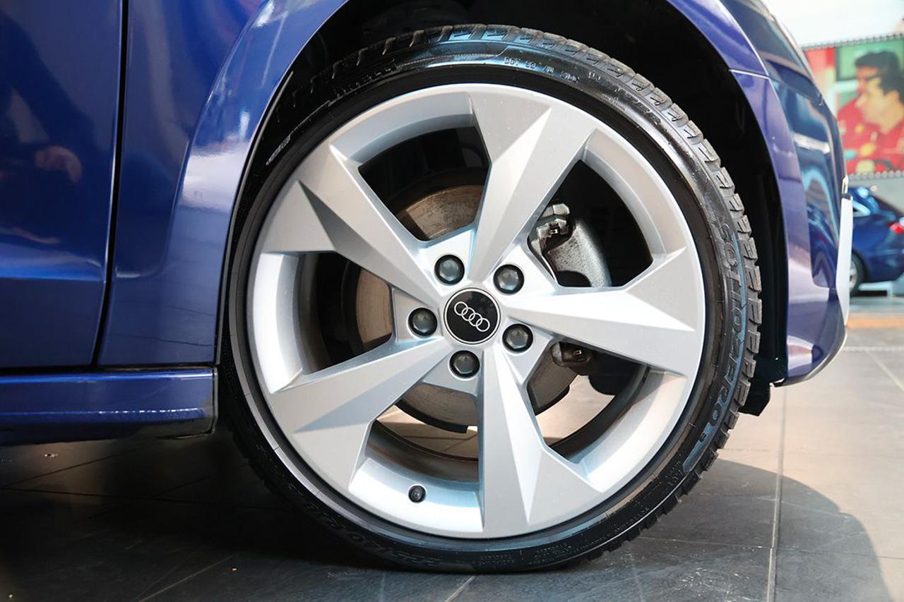 AUDI A3 30 TFSI Sportback S-Tronic Business Advanced - 6