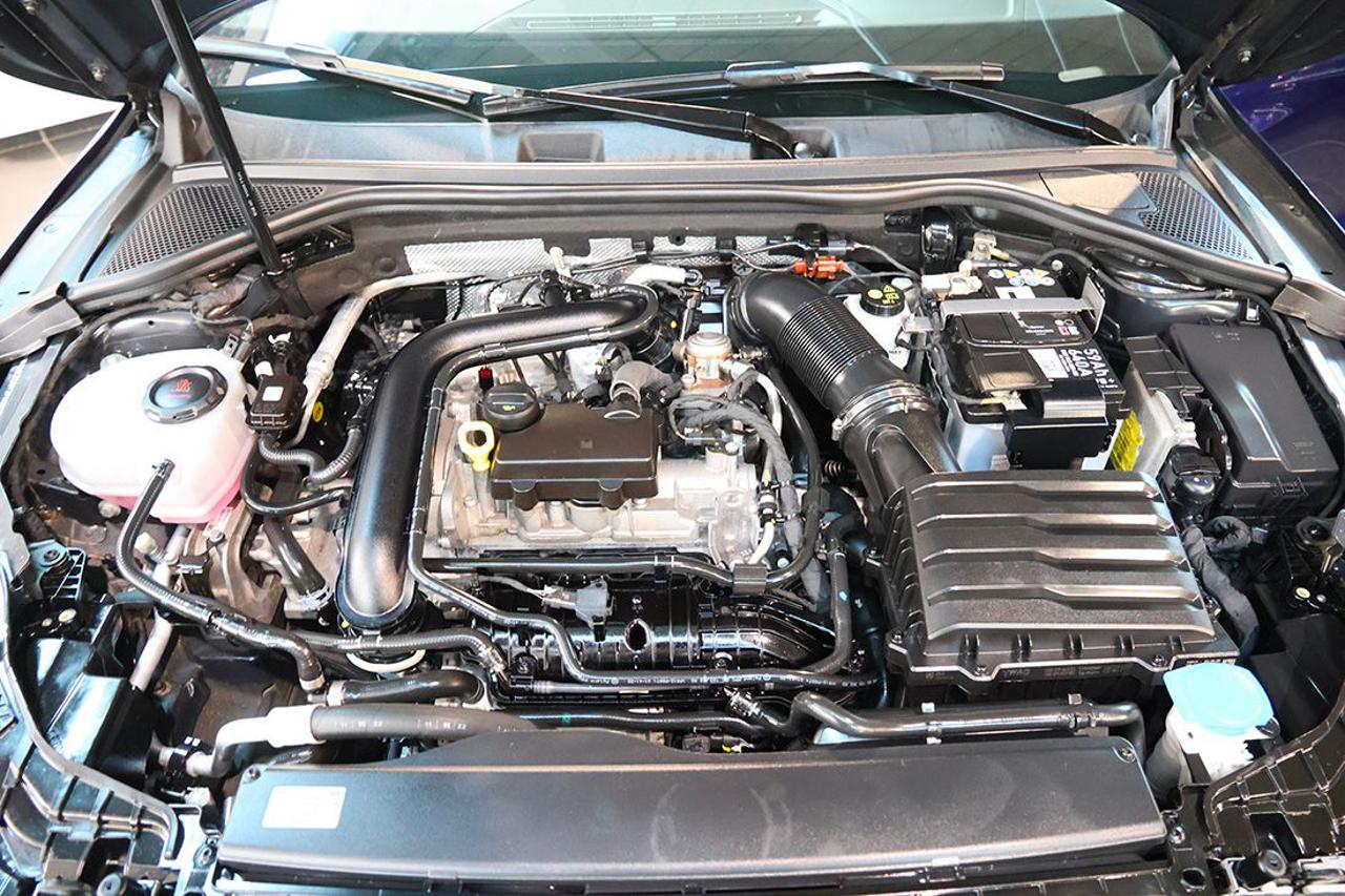 AUDI A3 30 TFSI Sportback S-Tronic Business Advanced - 11