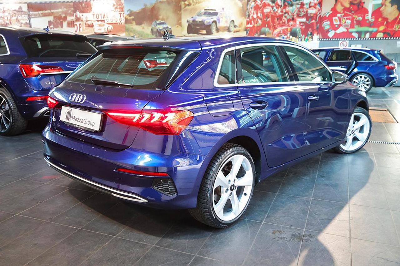 AUDI A3 30 TFSI Sportback S-Tronic Business Advanced - 9