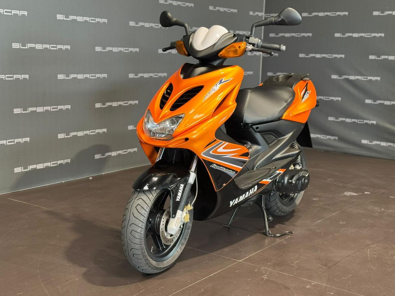 YAMAHA Aerox 50 Yamaha Aerox R – Candy Orange - 2