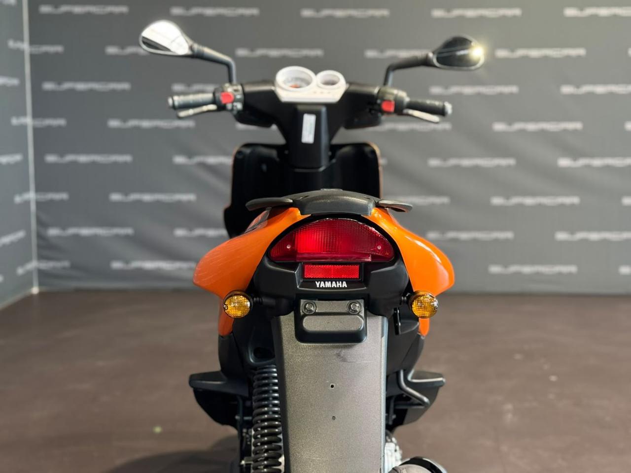 YAMAHA Aerox 50 Yamaha Aerox R – Candy Orange - 7