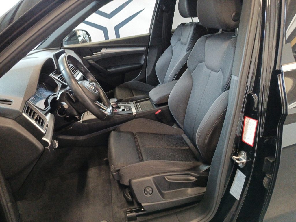AUDI Q5 Q5 40 2.0 tdi mhev  Design quattro 204cv s-tronic - 8