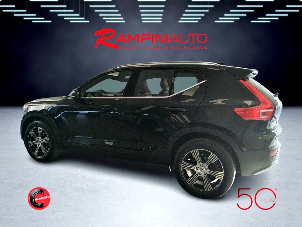 VOLVO XC40 T3 Geartronic Inscription 163 Cv Pronta Consegna - 9