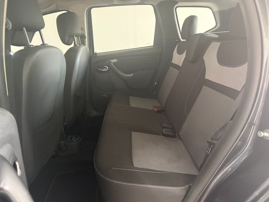 DACIA Duster 1.5 dCi 110CV Start&Stop 4x2 Serie Lim.Urban Explo - 16