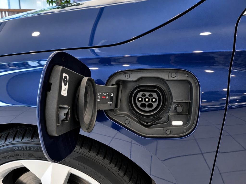 AUDI A3 SPB 40 TFSI e S-Tronic Business Advanced Plug-In - 10