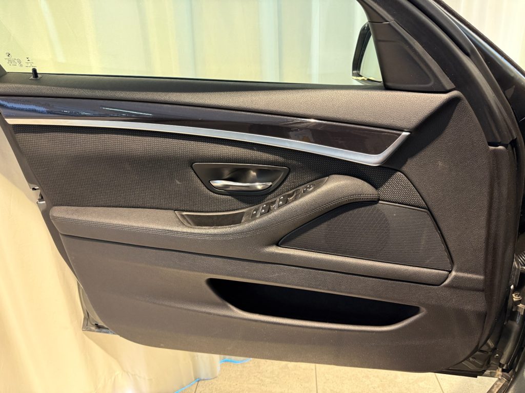 BMW 530 d xDrive 258CV Touring *NUR HÄNDLER* - 6
