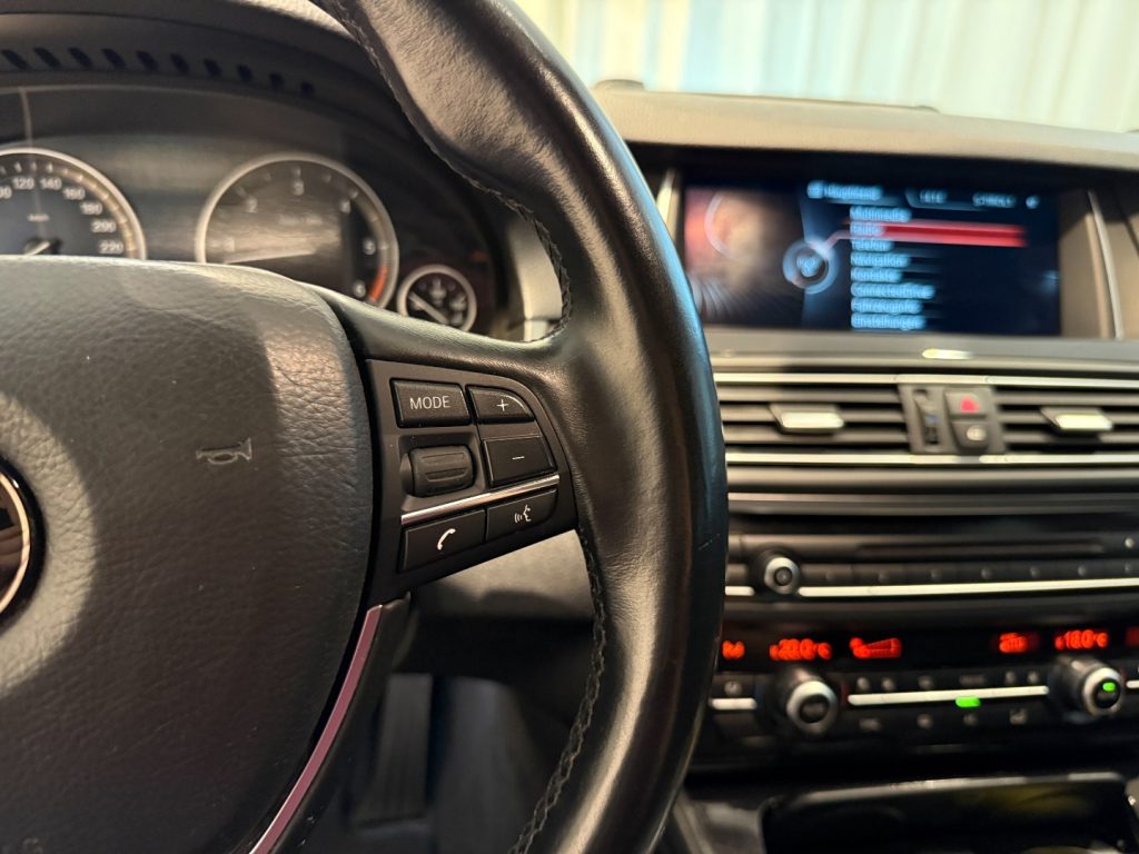BMW 530 d xDrive 258CV Touring *NUR HÄNDLER* - 12
