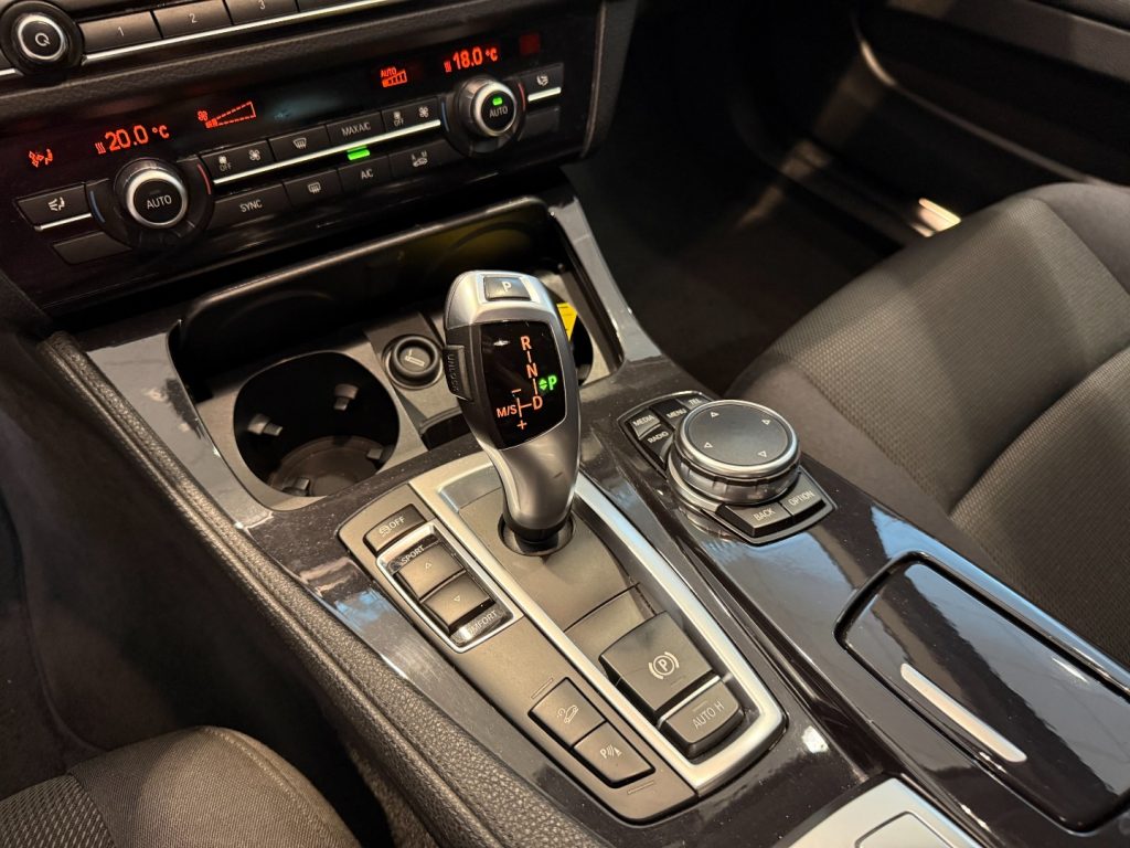 BMW 530 d xDrive 258CV Touring *NUR HÄNDLER* - 14