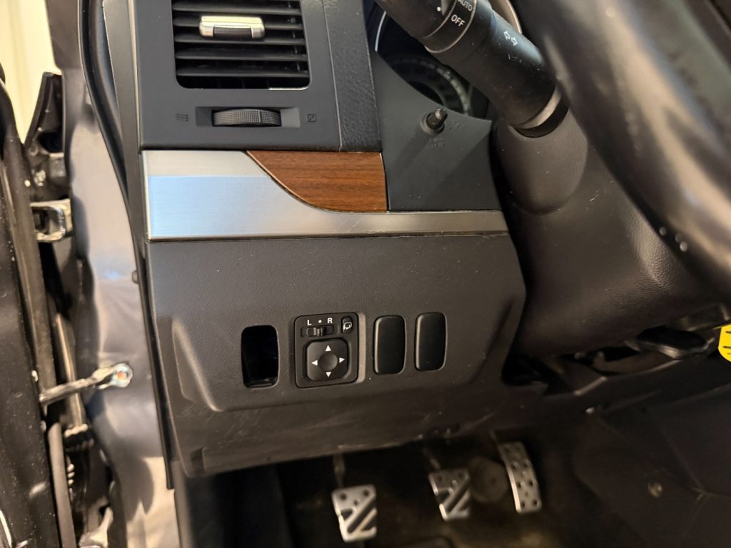 MITSUBISHI Pajero 3.2 DI-D 16V 3p. Intense DPF *NUR HÄNDLER - 8