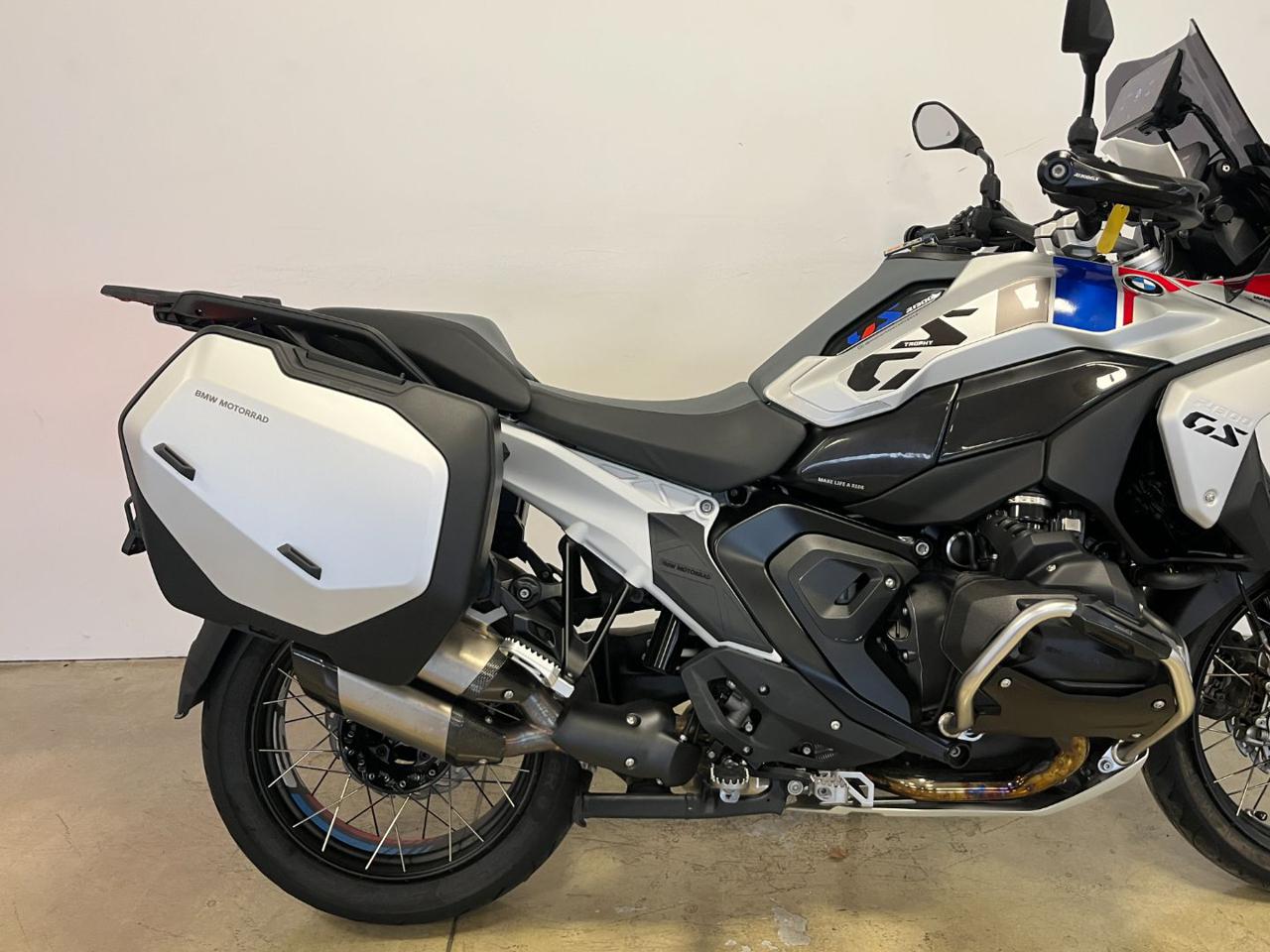 BMW R 1300 GS TROPHY - 6
