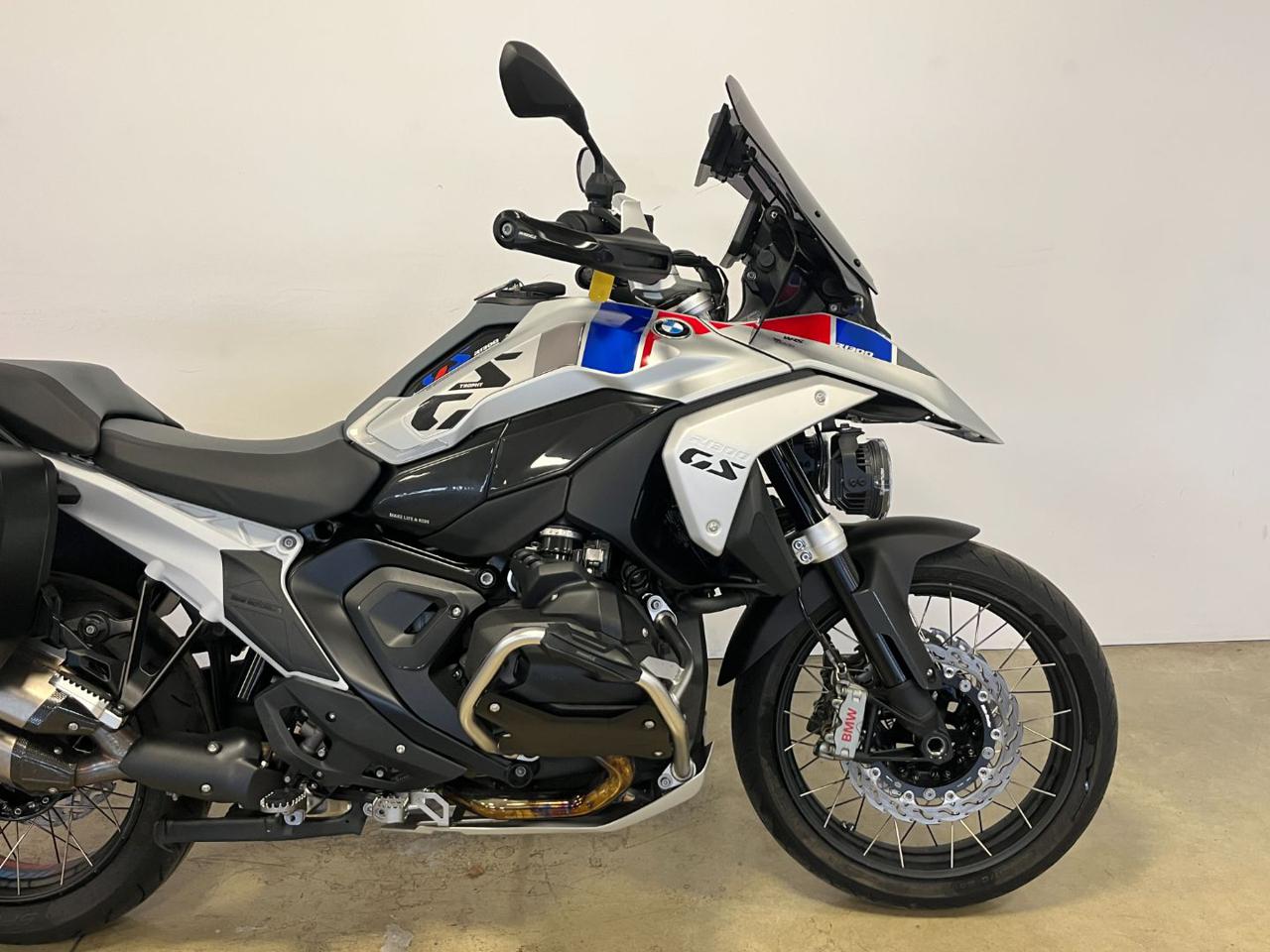 BMW R 1300 GS TROPHY - 5