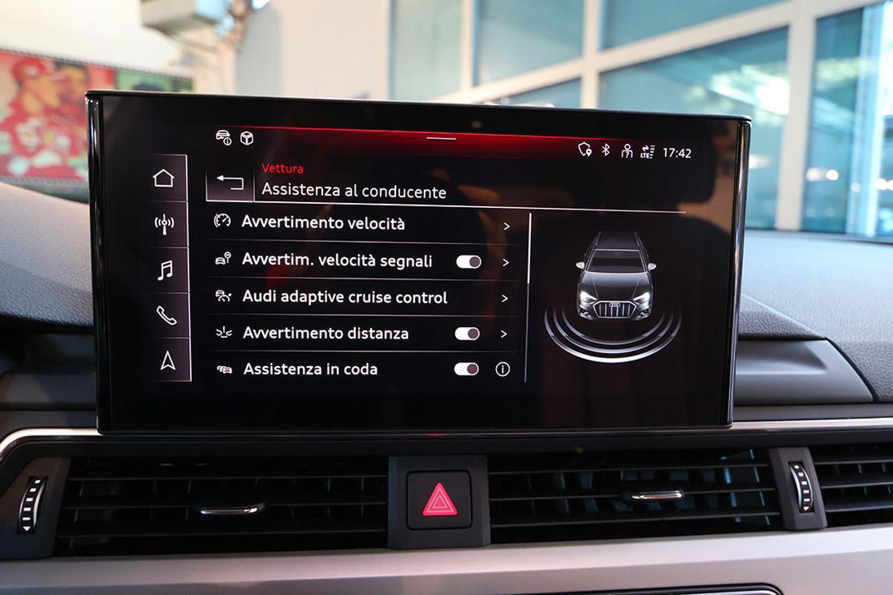 AUDI A4 allroad 40 TDI S-Tronic Identity Contrast - 36