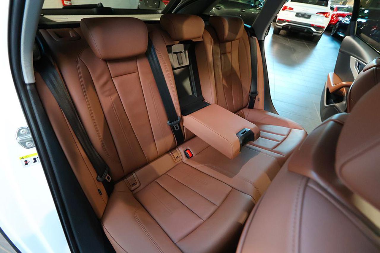 AUDI A4 allroad 40 TDI S-Tronic Identity Contrast - 23