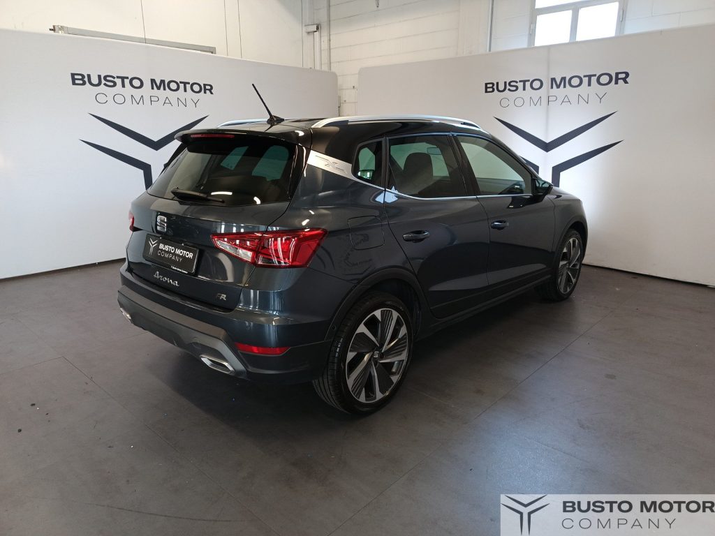 SEAT Arona Arona 1.0 ecotsi FR 95cv - 4