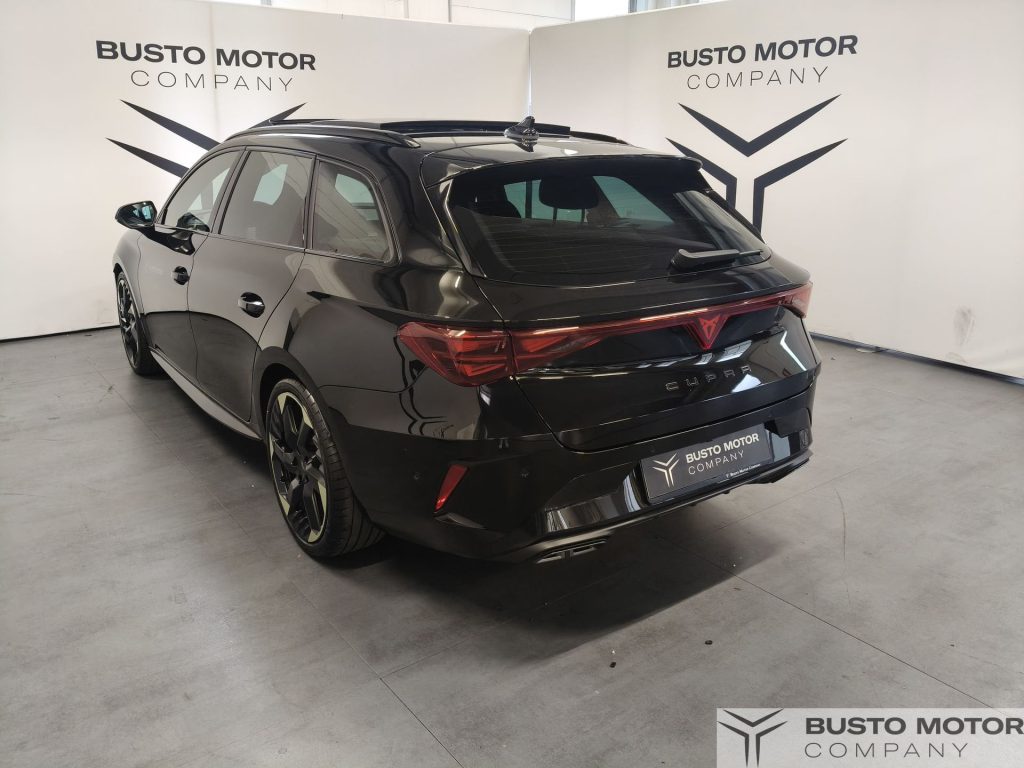 CUPRA Leon Leon Sportstourer 2.0 tsi Tribe Edition 4drive 204 - 4