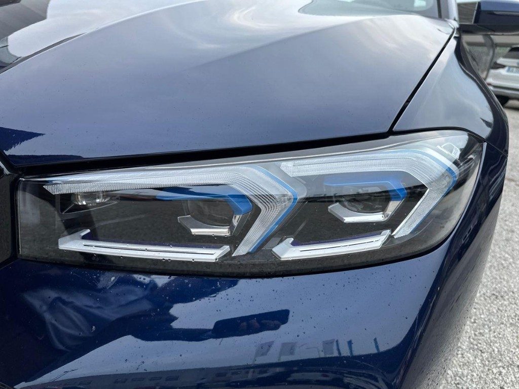 BMW 330 d 48V xDrive Msport - 6