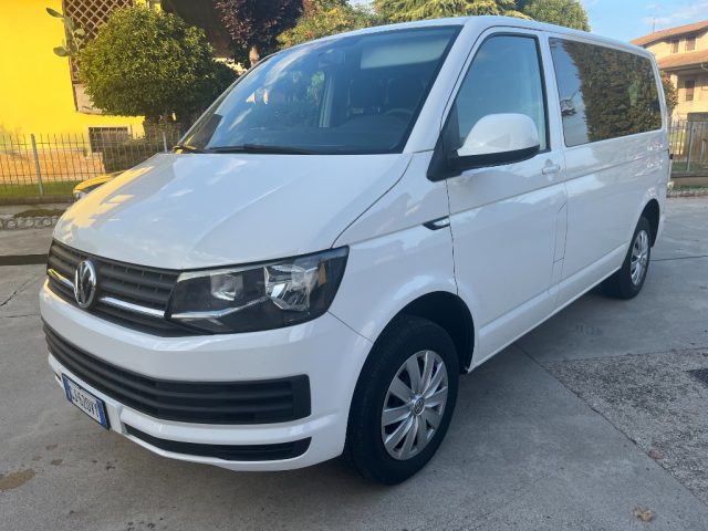 VOLKSWAGEN Caravelle Bianco pastello