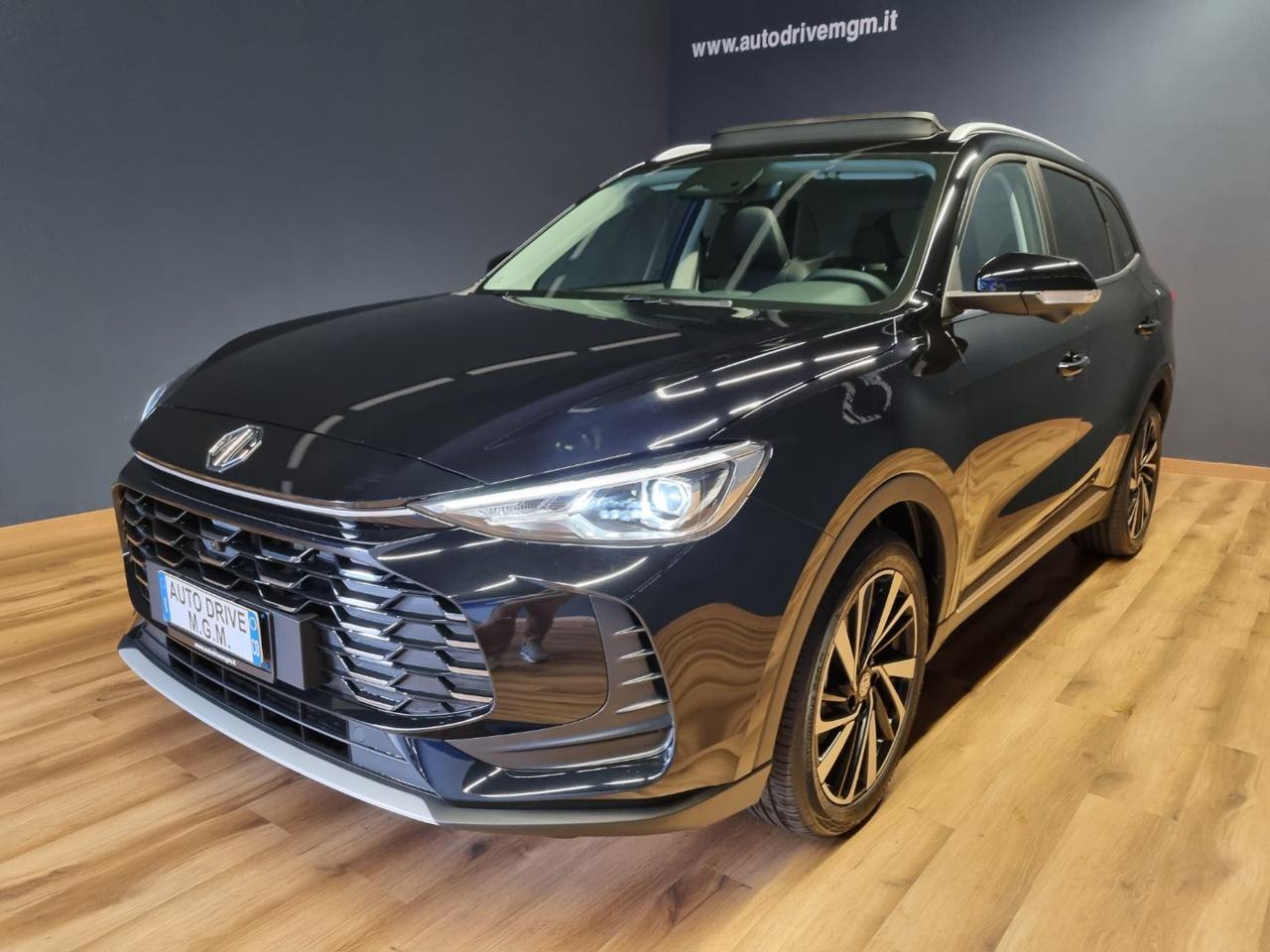 MG ZS 1.5 Hybrid+ Luxury - 32