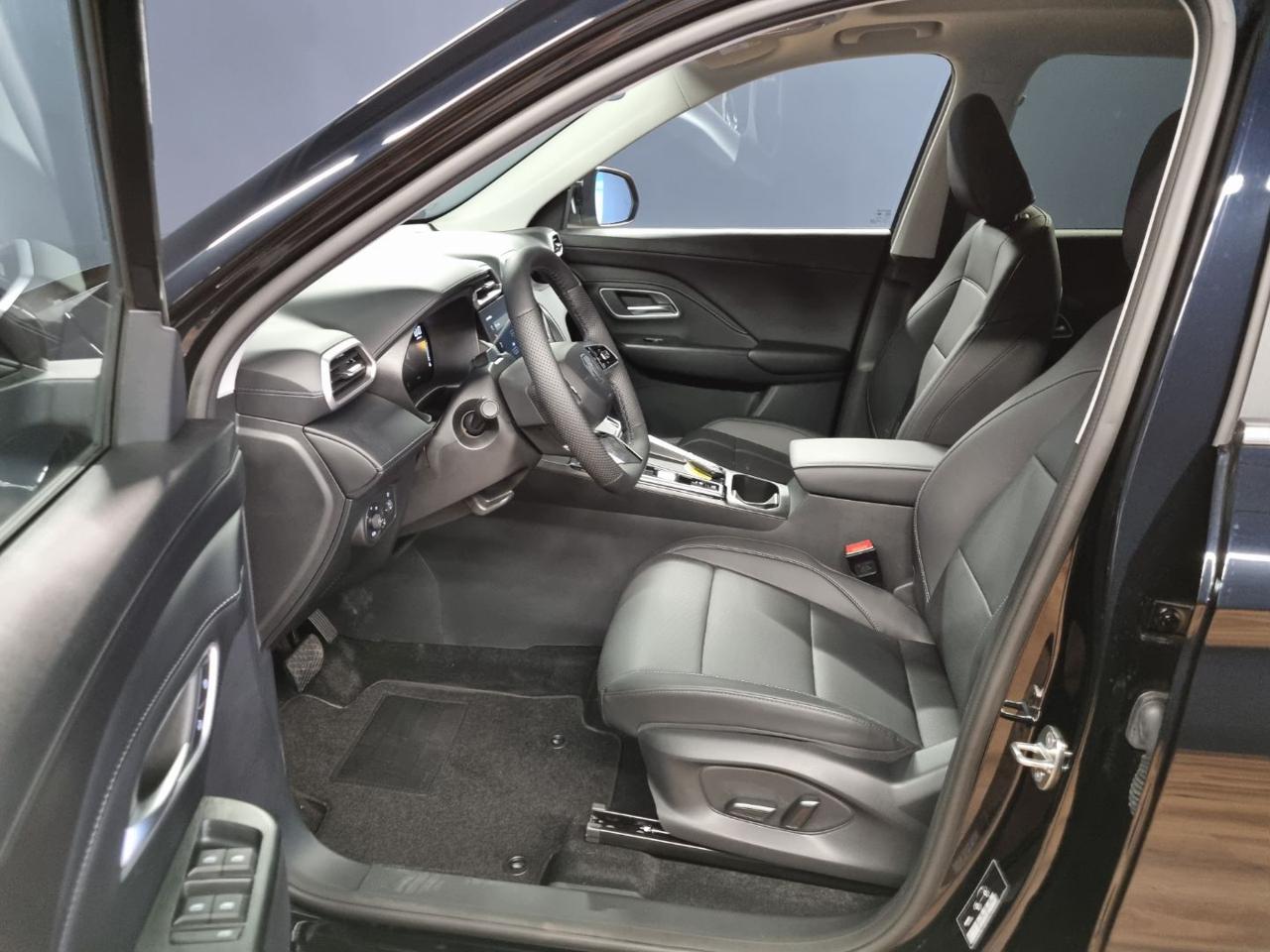 MG ZS 1.5 Hybrid+ Luxury - 11