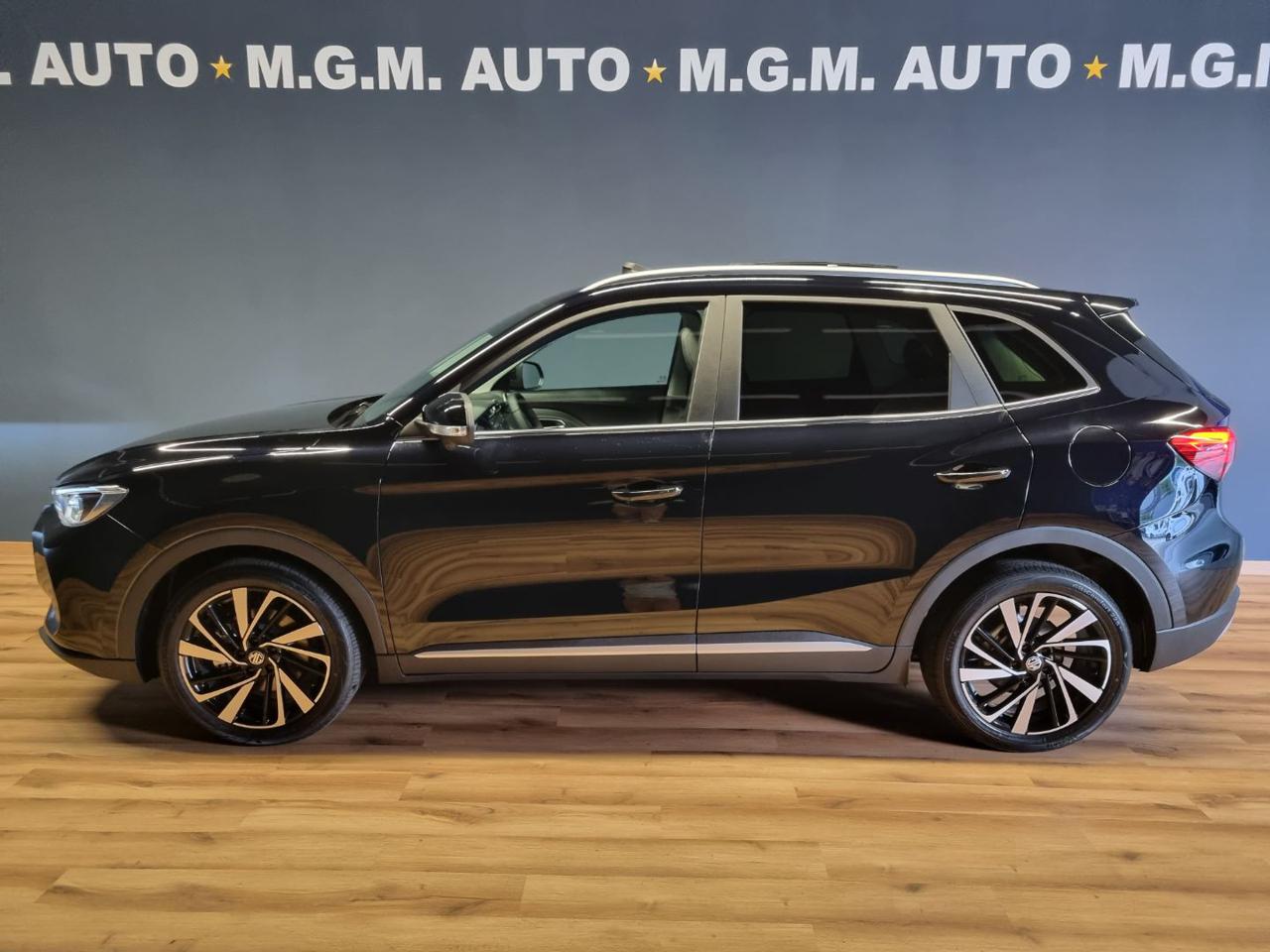 MG ZS 1.5 Hybrid+ Luxury - 2