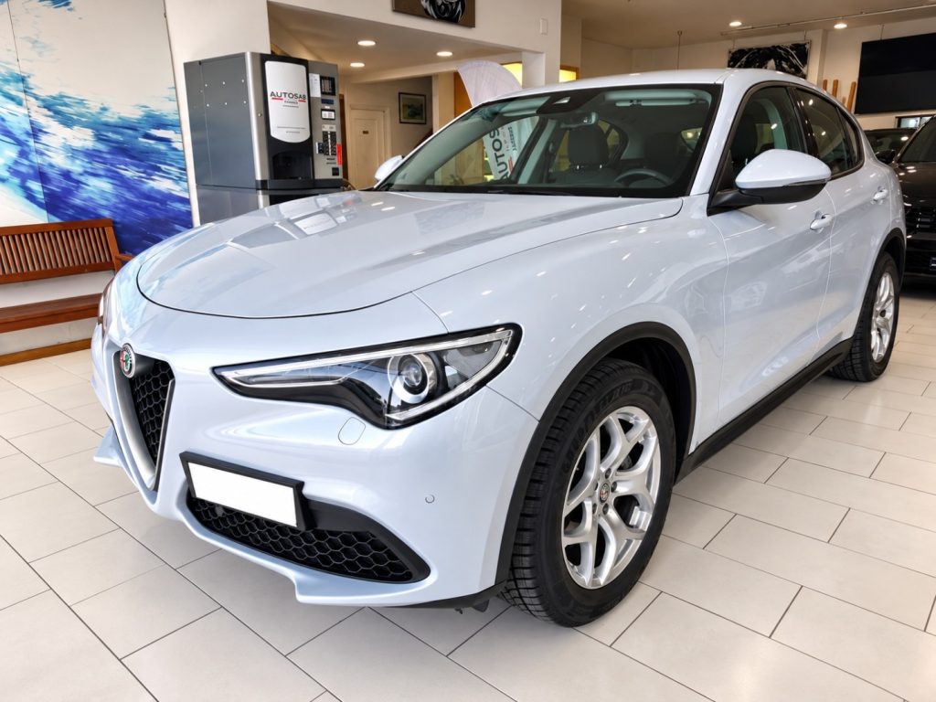 ALFA ROMEO Stelvio 2.2 d Q4 190 CV AT8 Navi Car Play Aziendale - 3