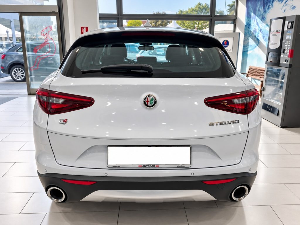 ALFA ROMEO Stelvio 2.2 d Q4 190 CV AT8 Navi Car Play Aziendale - 5