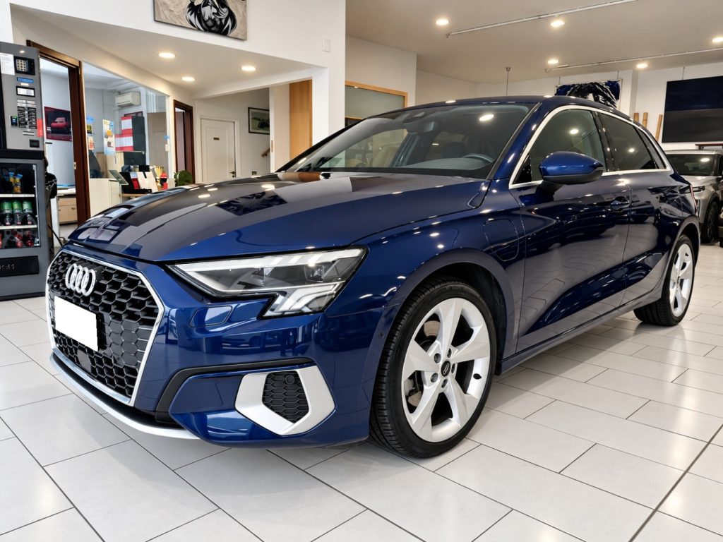 AUDI A3 SPB 40 TFSI e S-Tronic Business Advanced Plug-In - 3