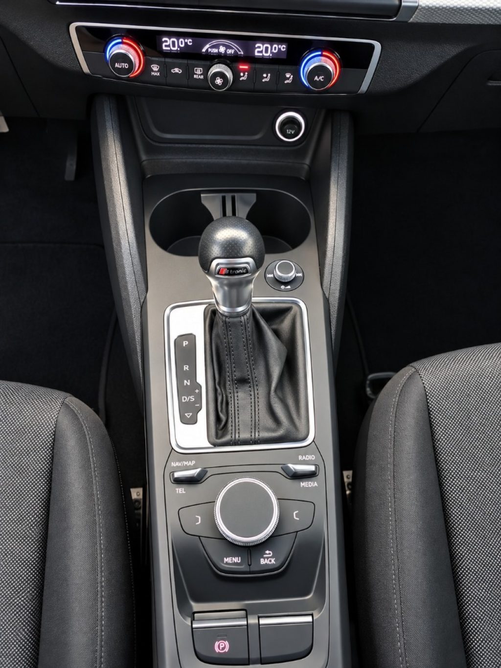 AUDI Q2 30 TDI 116 Cv S Tronic Business Navi Clima Aut. - 11