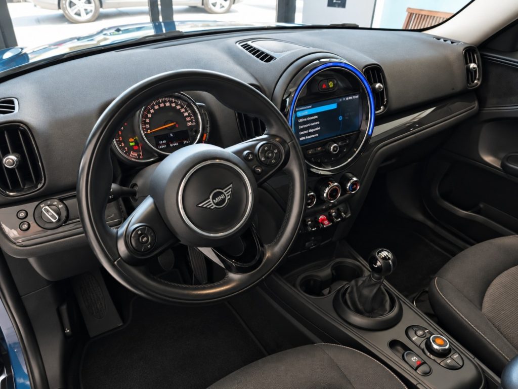MINI Countryman 1.5 One D Hype Neo Patentati - 9