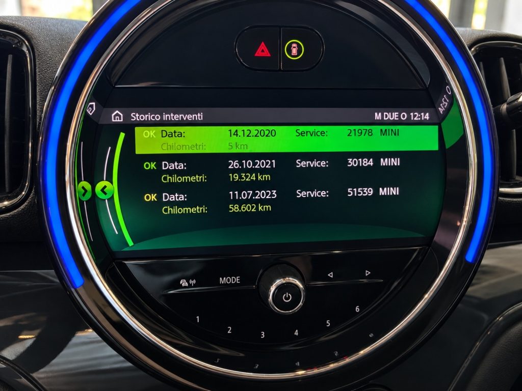MINI Countryman 1.5 One D Hype Neo Patentati - 11