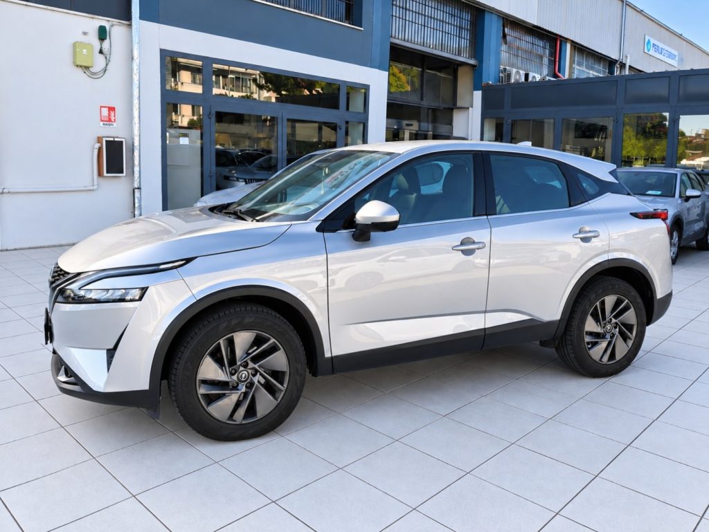 NISSAN Qashqai MHEV 158 CV Xtronic Business Navi Camera - 3