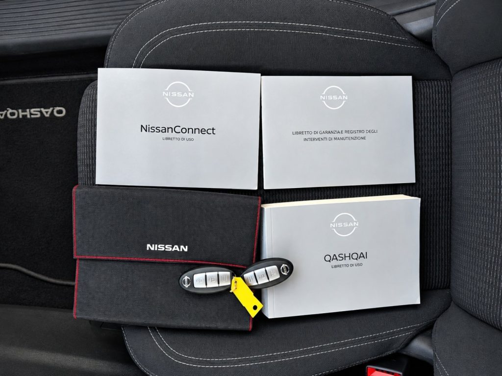NISSAN Qashqai MHEV 158 CV Xtronic Business Navi Camera - 18