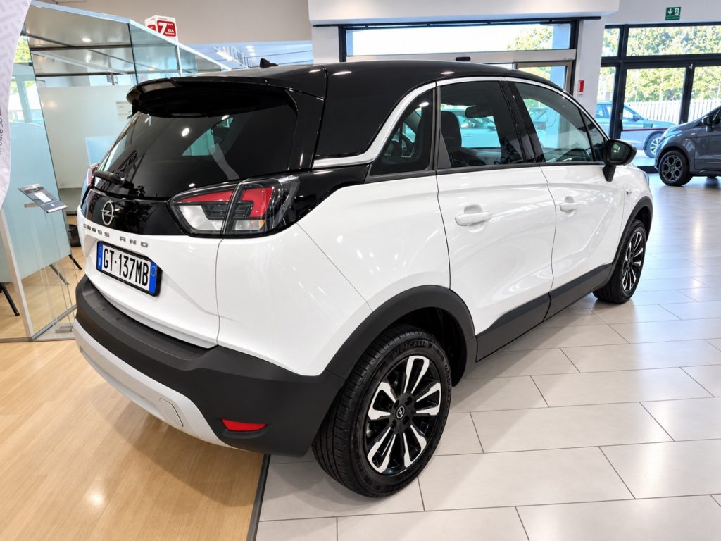 OPEL Crossland 1.2 Cambio Aut. 130 cv Pelle Navi Neopatentati - 4