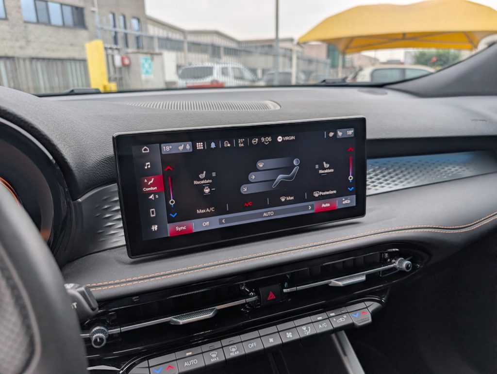 ALFA ROMEO Tonale 1.3 280 CV PHEV AT6 Q4 Sprint - 16