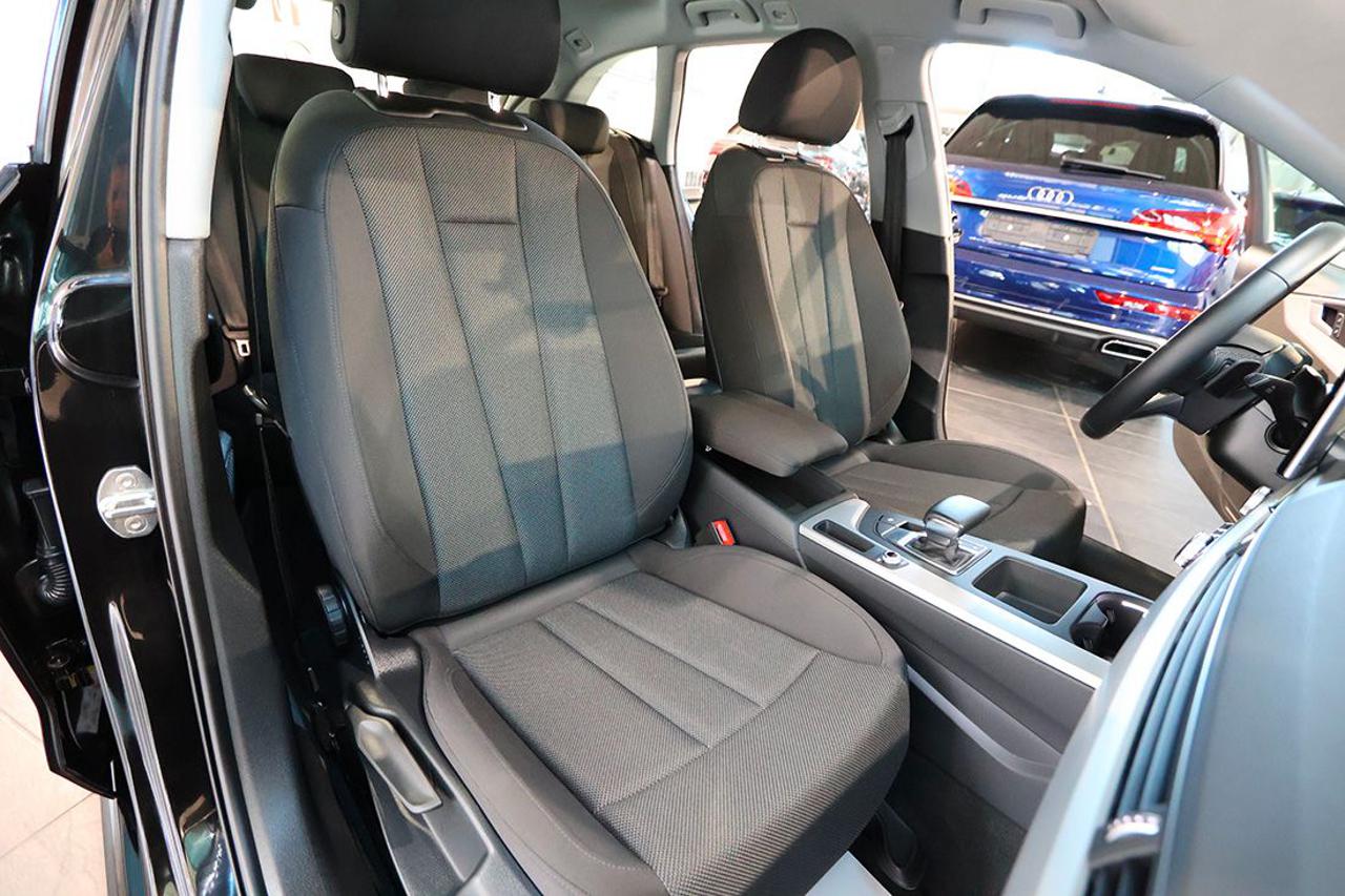 AUDI A4 35 TDI Avant S-Tronic Business Advanced - 17
