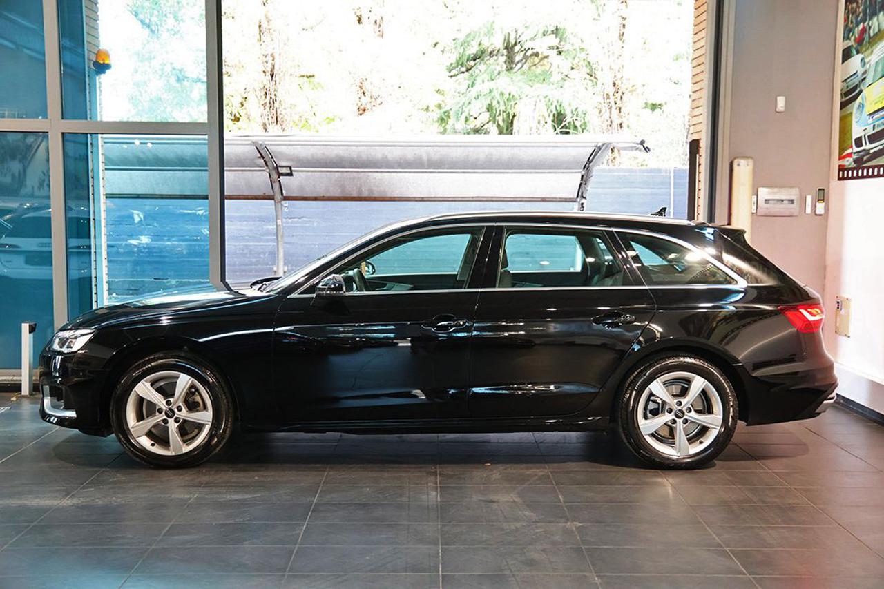 AUDI A4 35 TDI Avant S-Tronic Business Advanced - 3