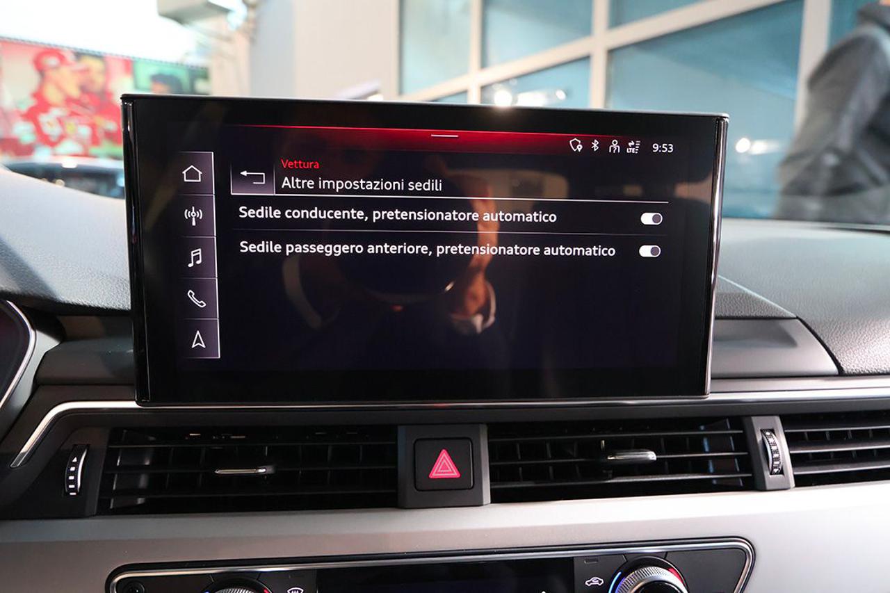 AUDI A4 35 TDI Avant S-Tronic Business Advanced - 28