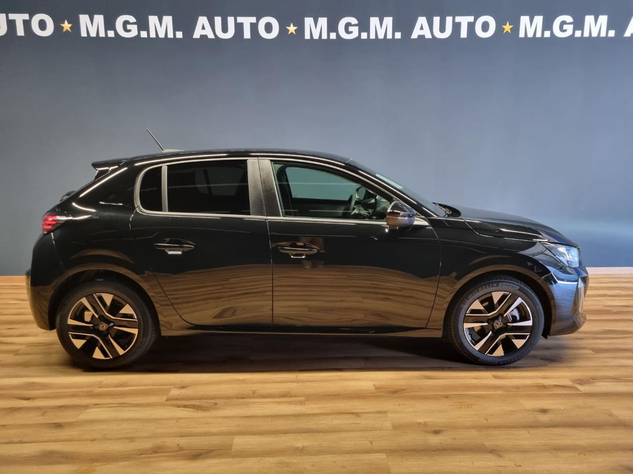 PEUGEOT 208 Business Turbo benzina 100 - 4