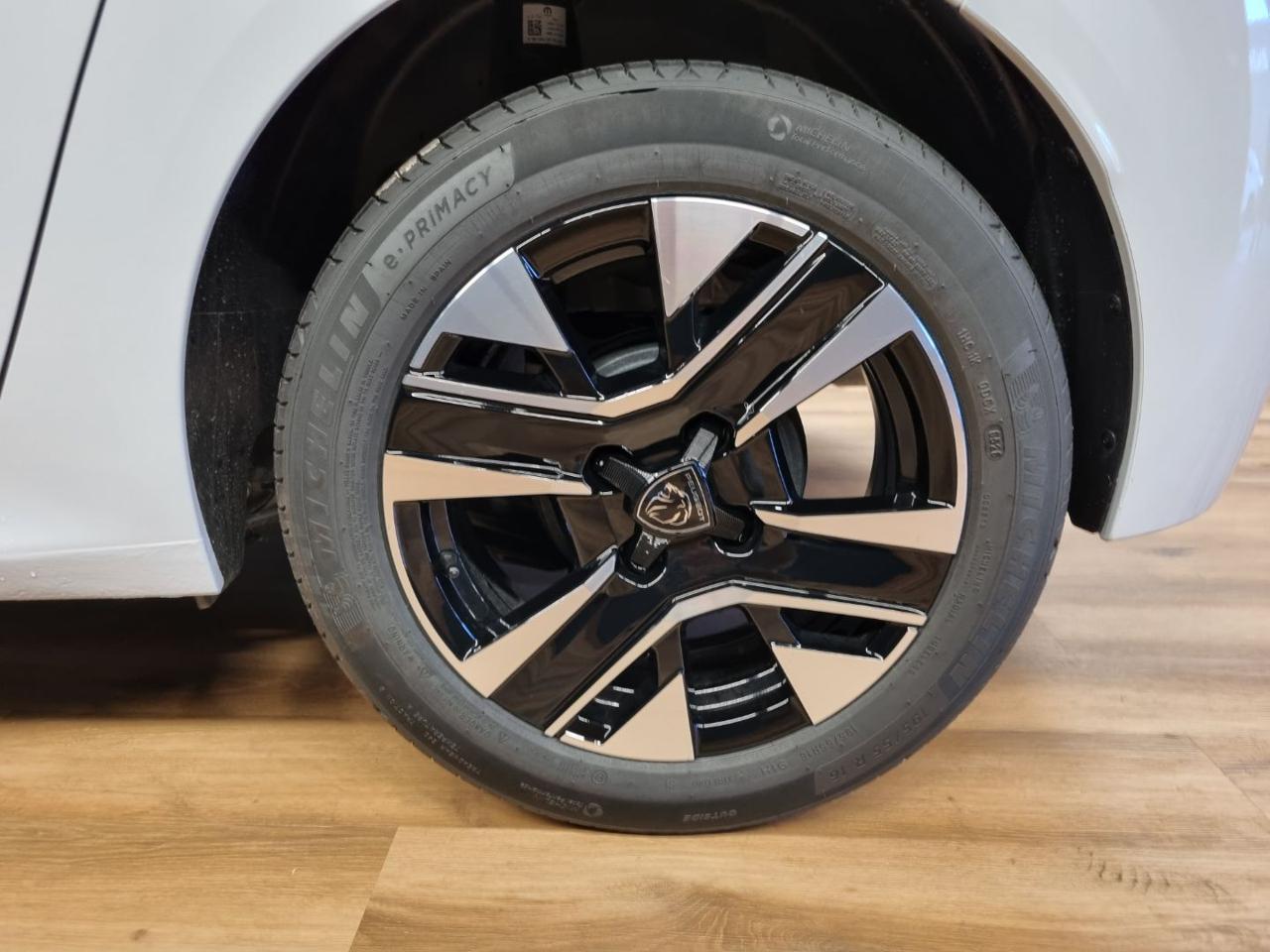 PEUGEOT 208 Business Turbo benzina 100 - 15