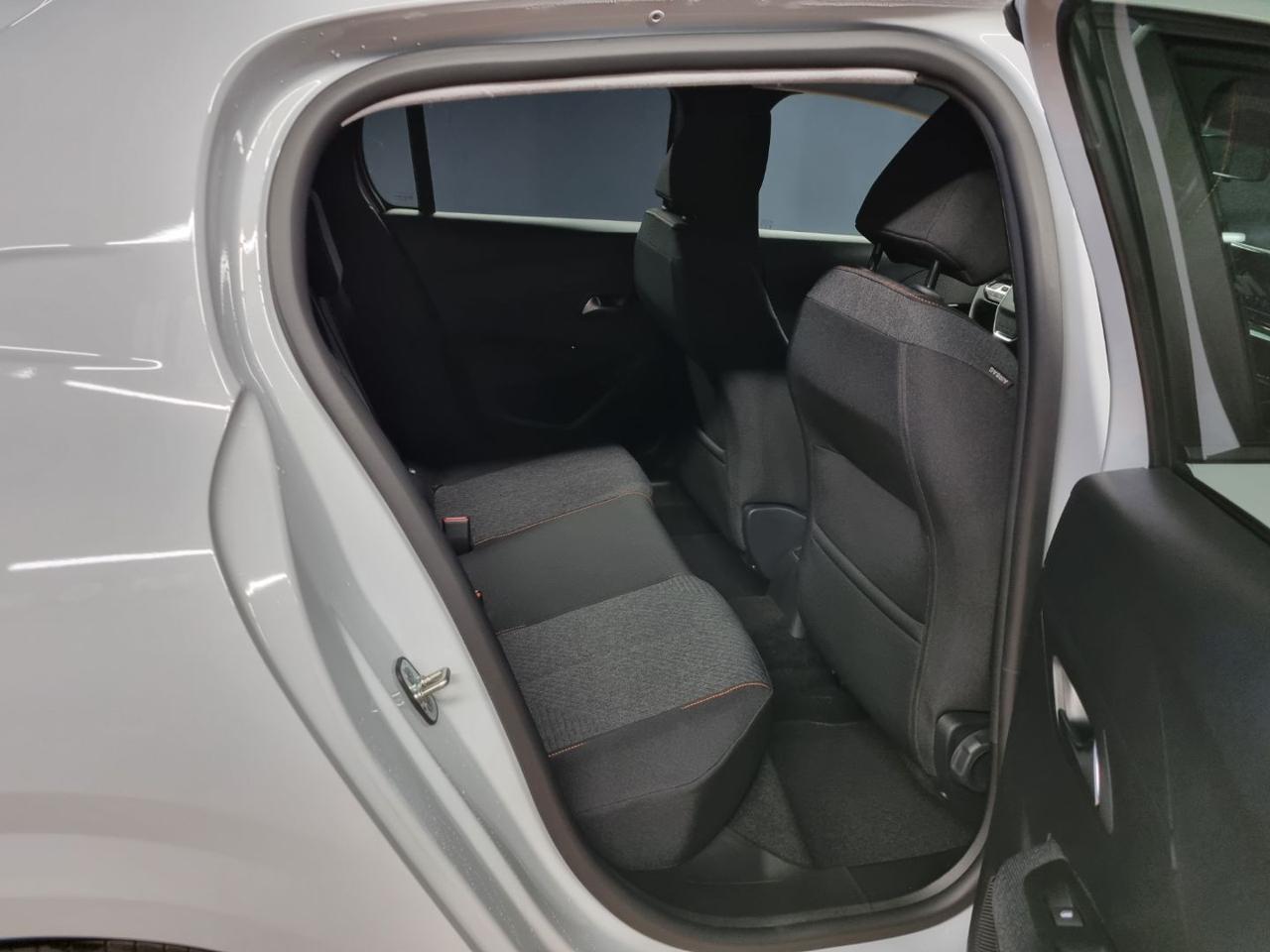 PEUGEOT 208 Business Turbo benzina 100 - 16