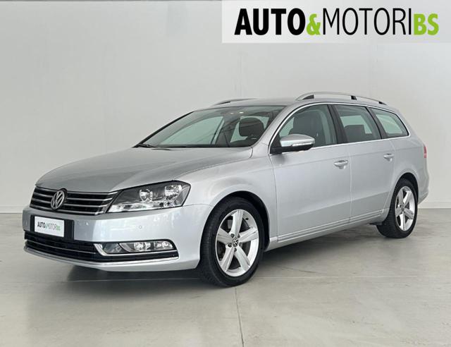 VOLKSWAGEN Passat Grigio metallizzato