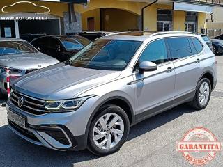 VOLKSWAGEN Tiguan Allspace 2.0 TDI DSG *7 POSTI* Elegance 150Cv foto 31